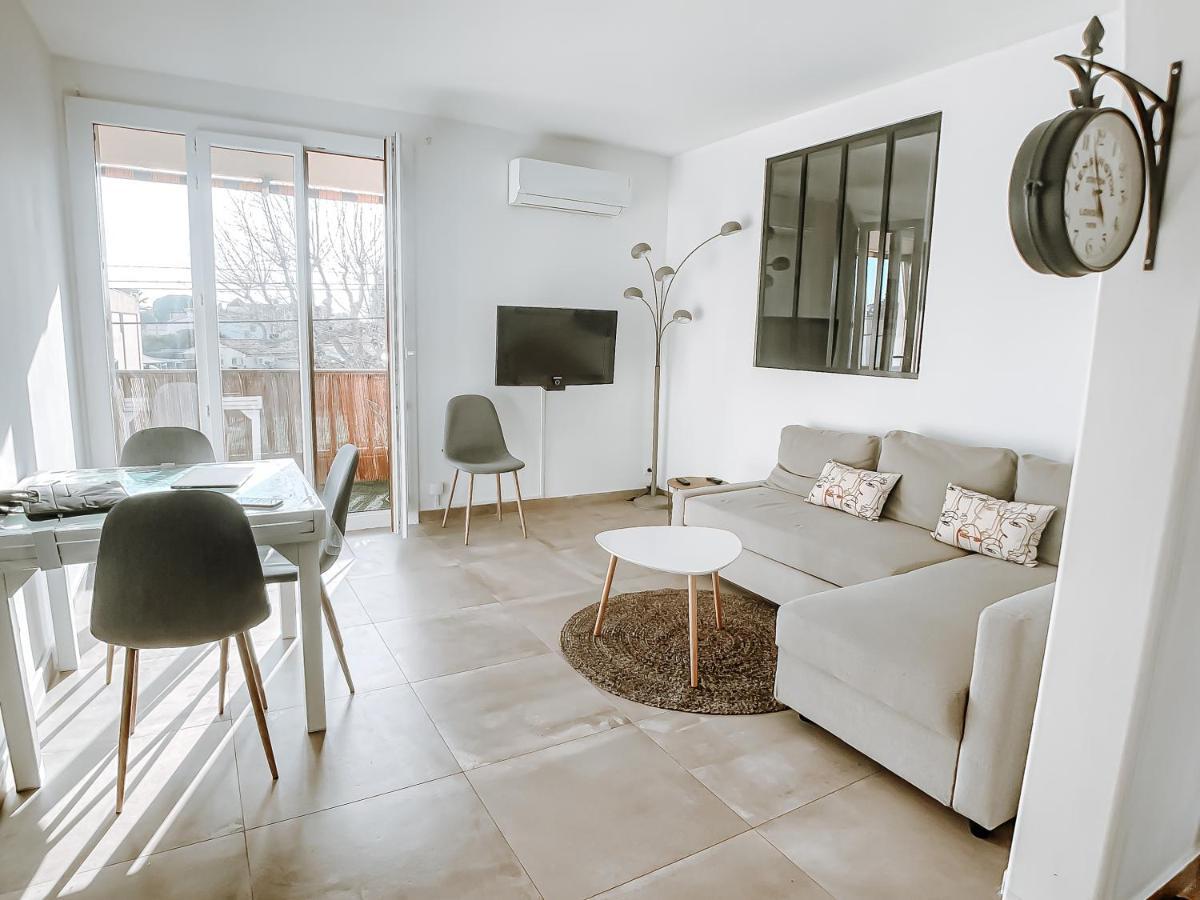 Appartement T3 Tout Confort A 500M De La Mer Saint-Cyr-sur-Mer Exteriér fotografie